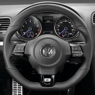 Rendu d'un volant Golf 6 R / Sirocco sur Golf 4 : Accessoires Intérieurs -  Forum Volkswagen Golf IV